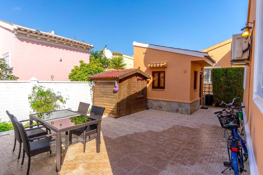 Vente - Maison individuelle - Punta Prima - Orihuela Costa