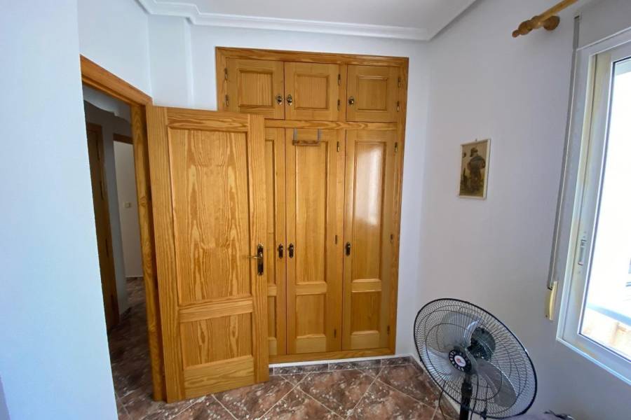 Sale - Flat - Centro - Torrevieja