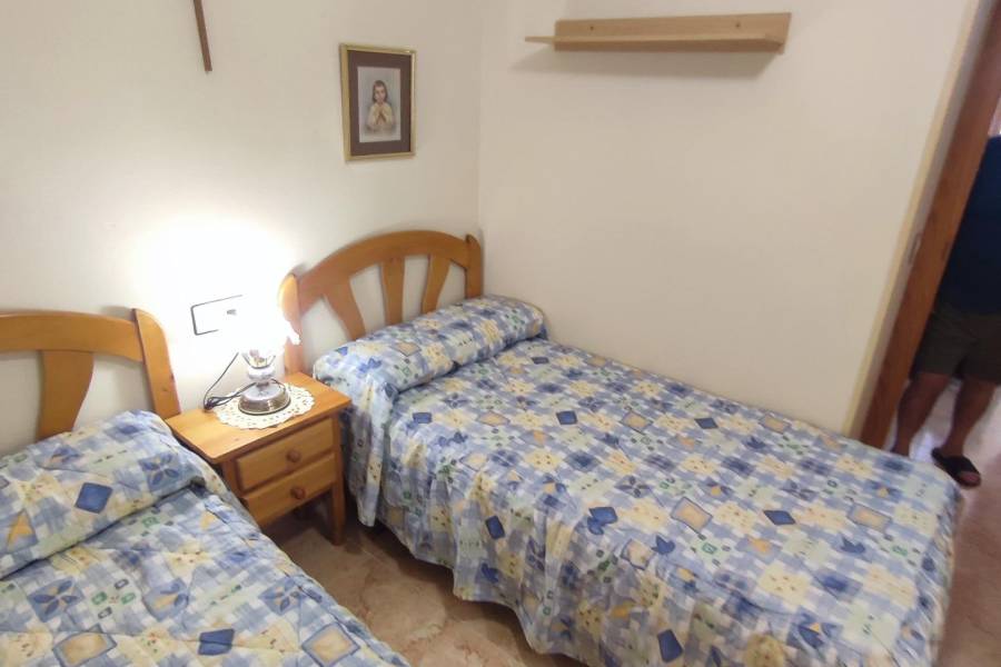 Vente - Bungalow Étage Bas - Torretas - Torrevieja