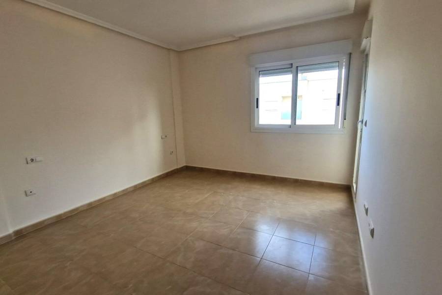 Venta - Casa Tipo Dúplex - La herrada - Los Montesinos