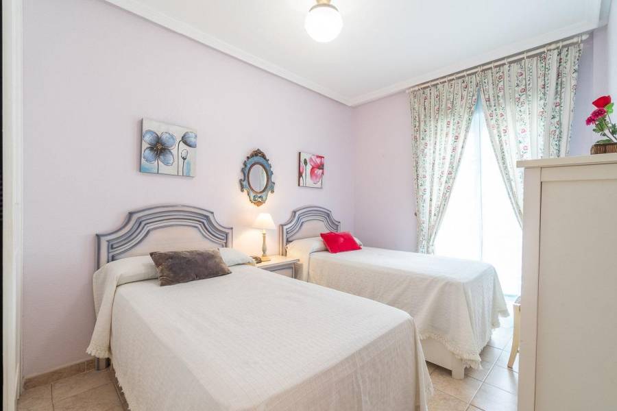 Venta - Apartamento - La Zenia - Orihuela Costa