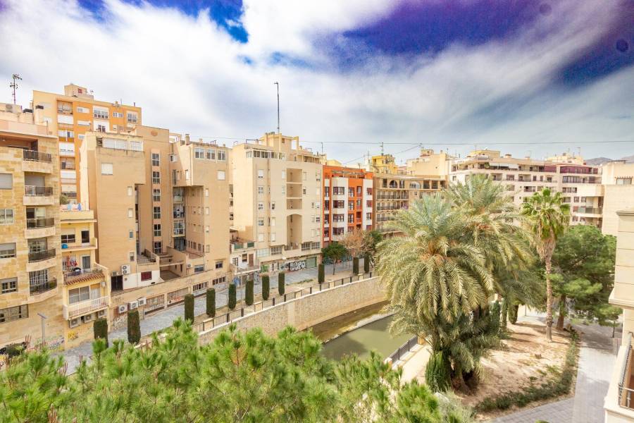 Sale - Flat - Zona Centro - Orihuela