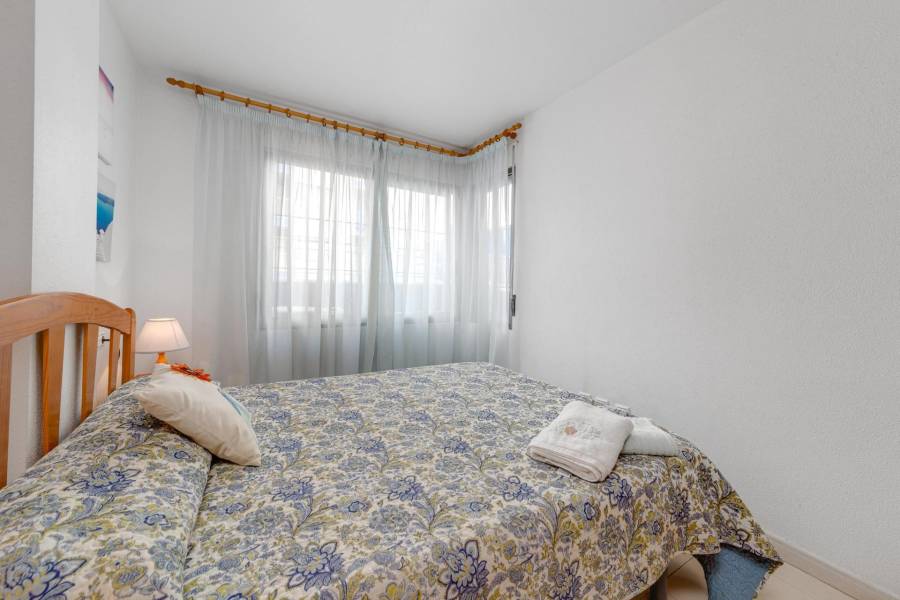 Venta - Apartamento - Playa de los locos - Torrevieja