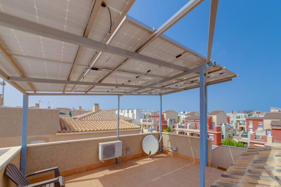 Venta - Chalet - Aguas nuevas 1 - Torrevieja