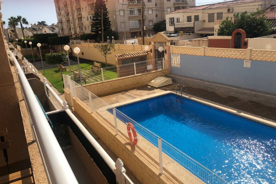 Sale - Apartment - Nueva Torrevieja - Torrevieja