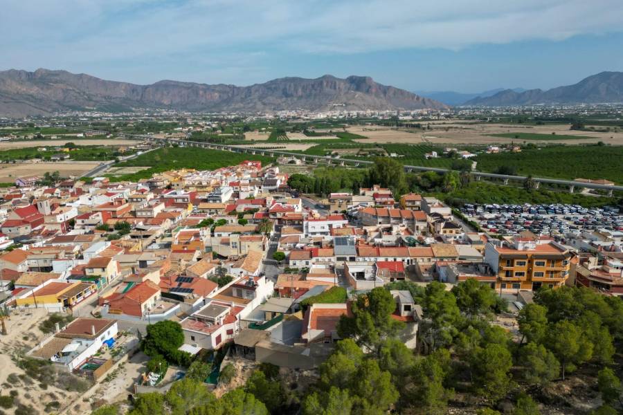 Venta - Casa con terreno - Arneva - Orihuela