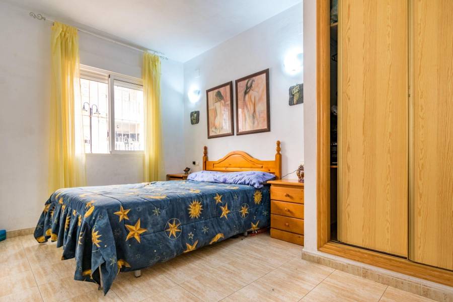 Sale - Apartment - Estacion de autobuses - Torrevieja