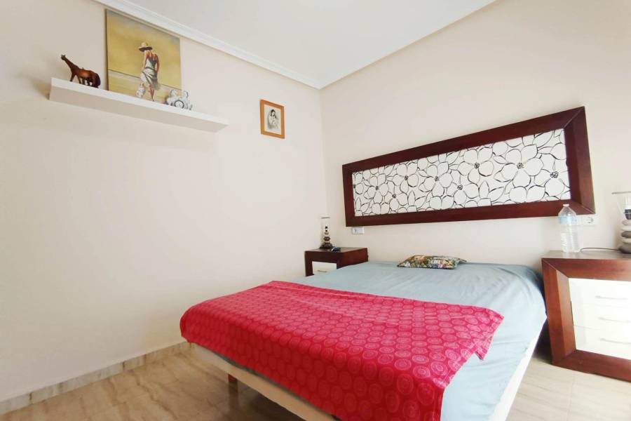 Sale - Terraced house - 200 m del mar - Santiago de la ribera