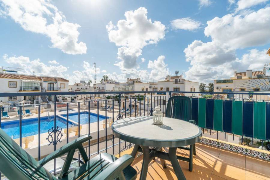 Sale - Apartment - Lago jardin - Torrevieja