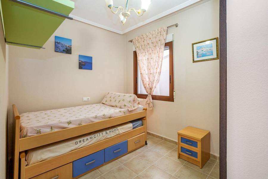 Vente - Bungalow Étage Bas - Torrejón - Torrevieja