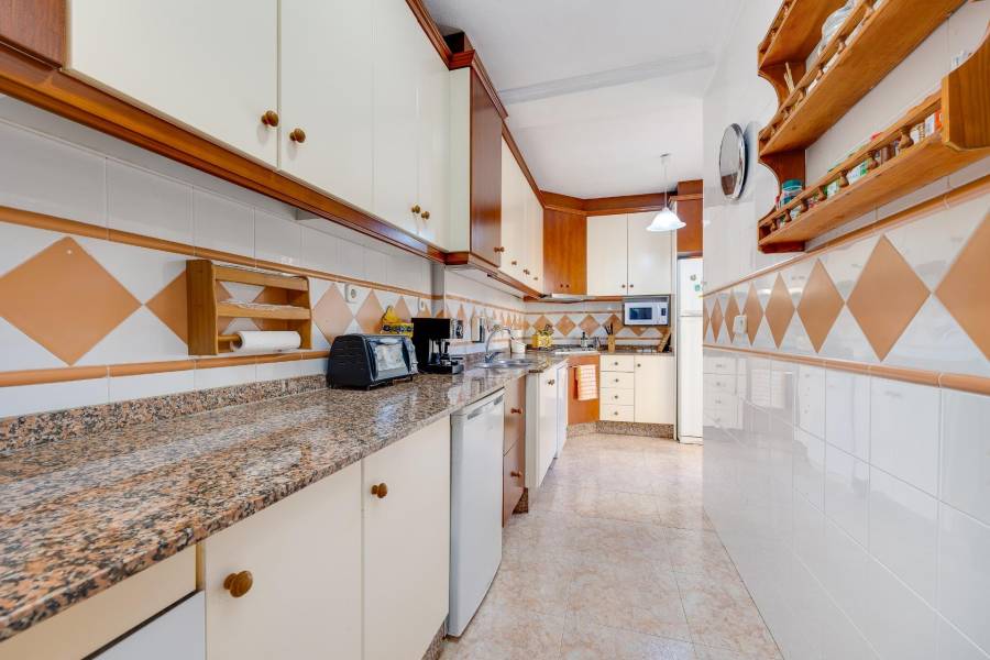 Vente - Maison mitoyenne - Aguas nuevas 2 - Torrevieja