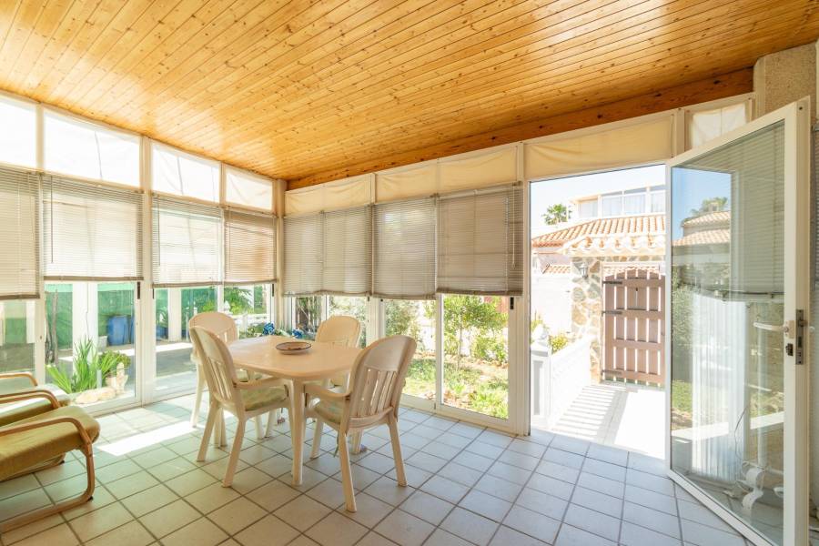 Venta - Chalet - Playa Flamenca - Orihuela Costa