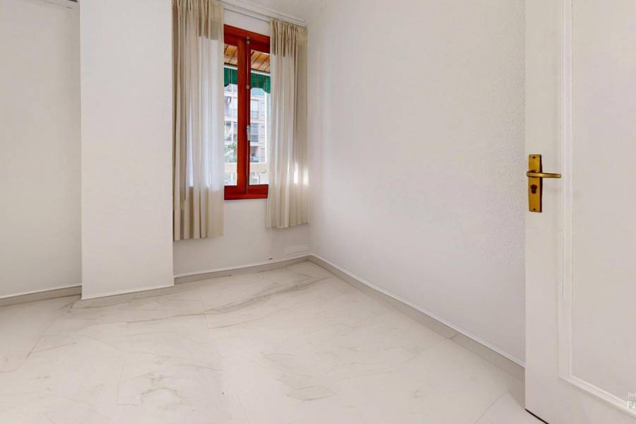 Venta - Apartamento - Acequion - Torrevieja