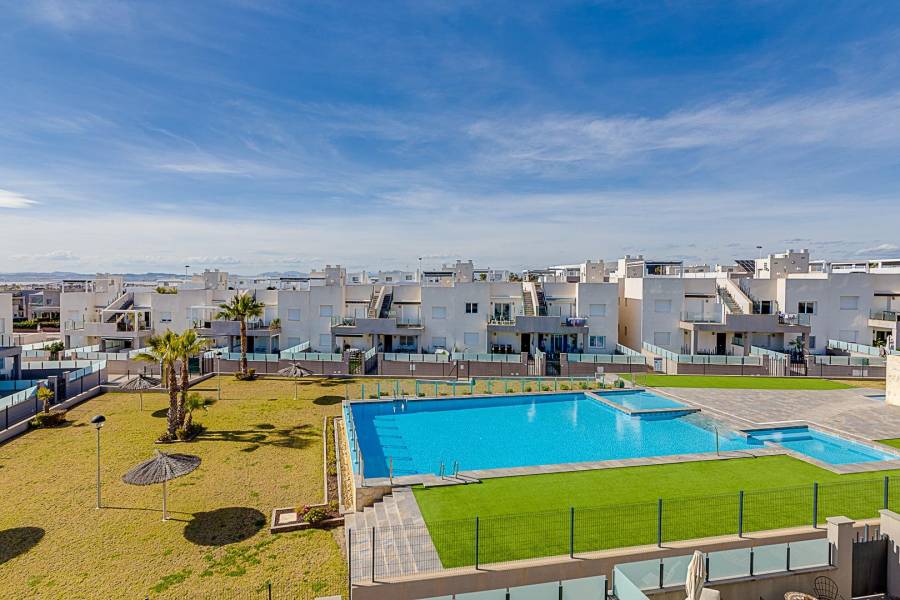 Sale - Bungalow - Sector 25 - Torrevieja