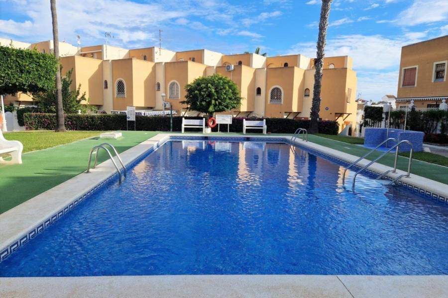 Venta - Casa Tipo Dúplex - Torre la mata - Torrevieja