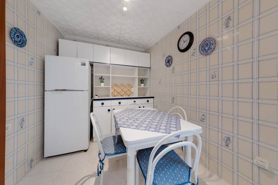 Venta - Apartamento - Playa del cura - Torrevieja