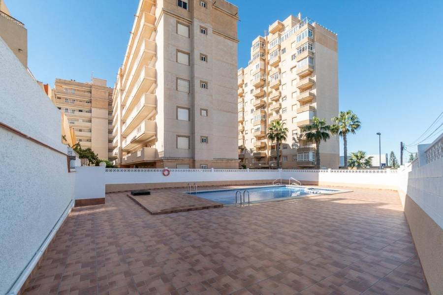 Sale - Apartment - Nueva Torrevieja - Torrevieja