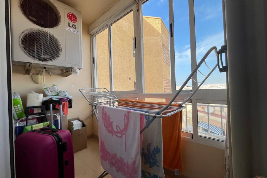 Venta - Apartamento - Playa del cura - Torrevieja