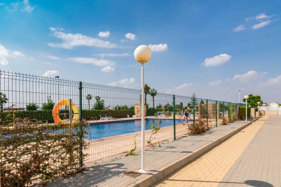 Vente - Bungalow Étage Bas - Torretas - Torrevieja