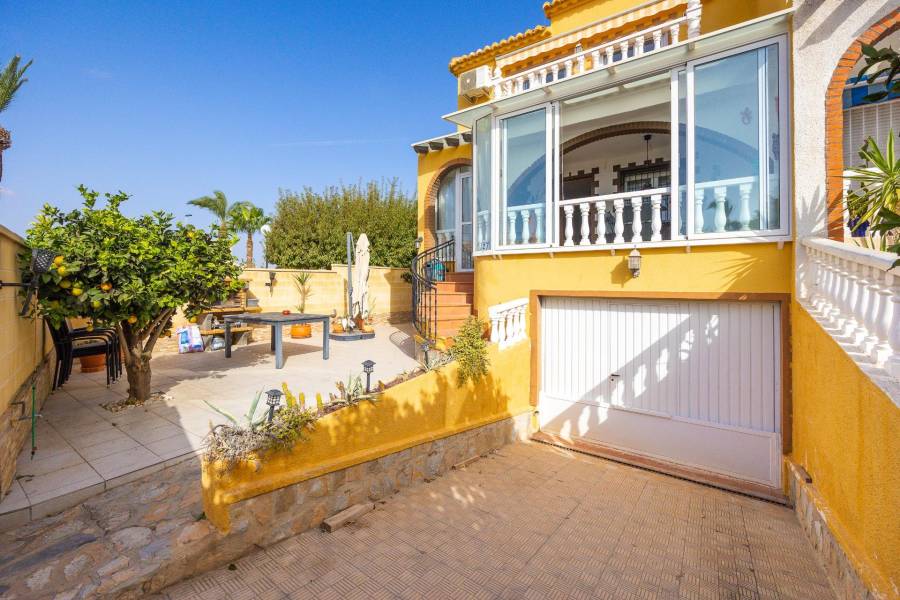 Sale - Terraced house - Torreta florida - Torrevieja