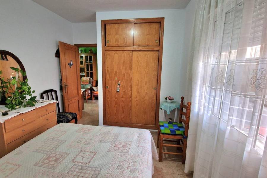 Sale - Apartment - Centro - Torrevieja