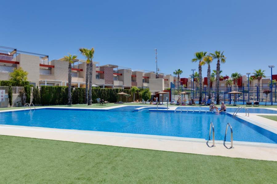 Vente - Bungalow Étage Bas - Sector 25 - Torrevieja