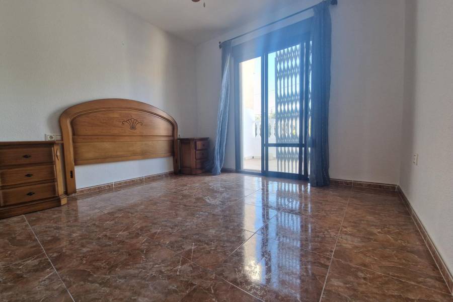 Sale - Terraced house - Estacion de autobuses - Torrevieja