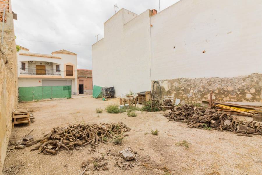 Sale - Urban Plot of land - Molins - Orihuela