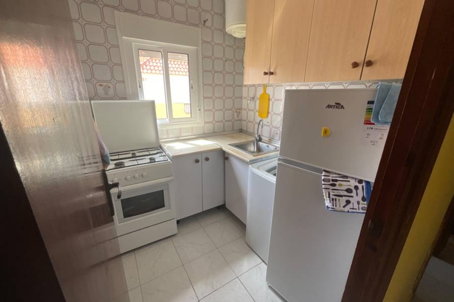 Venta - Apartamento - La Mata - Torrevieja