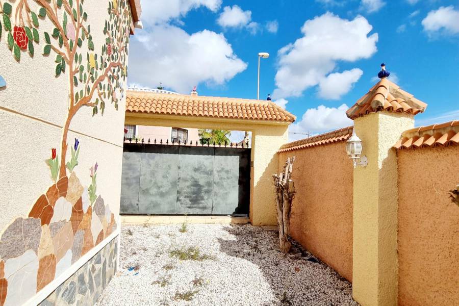 Sale - Single family house - Ciudad Quesada - Rojales