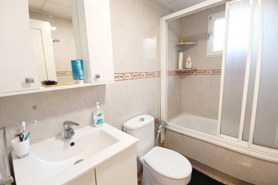 Venta - Apartamento - Nueva Torrevieja - Torrevieja