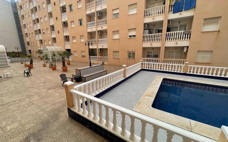 Apartamento - Venta - Estacion de autobuses - Torrevieja