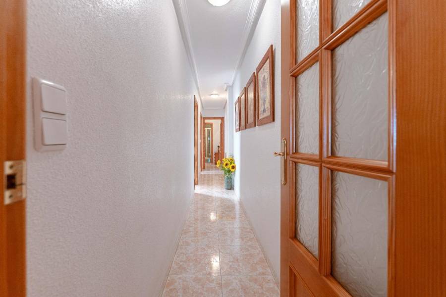 Venta - Apartamento - Playa del cura - Torrevieja