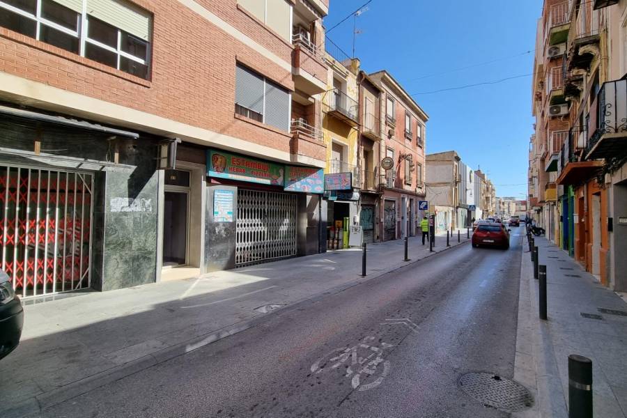 Sale - Business Premise - Zona Centro - Orihuela