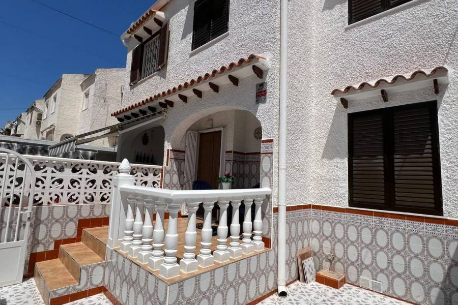 Sale - Terraced house - Calas blanca - Torrevieja