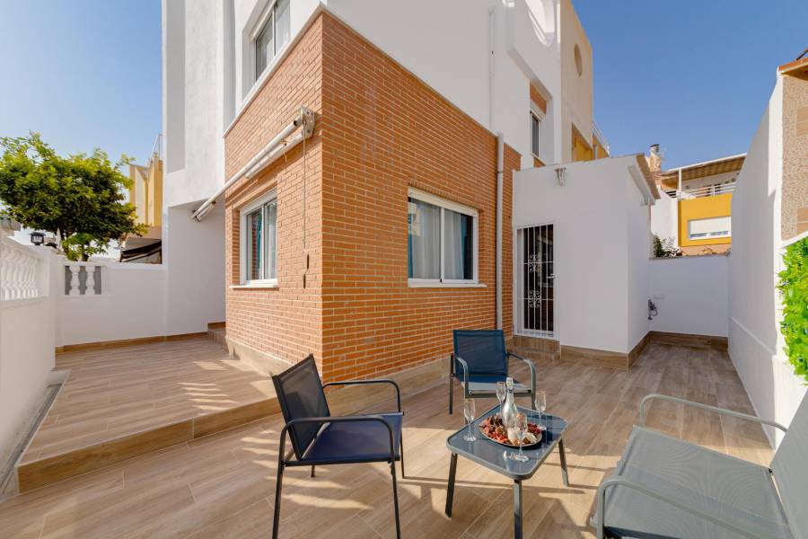Adosado - Venta - Punta Prima - Orihuela Costa