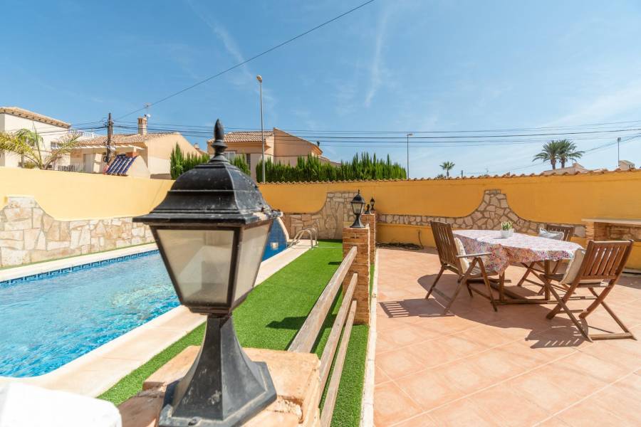 Vente - Villa - La Florida - Orihuela Costa