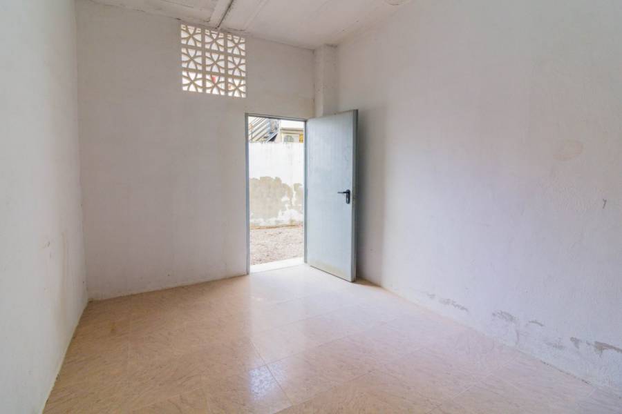 Sale - Bungalow - Catral