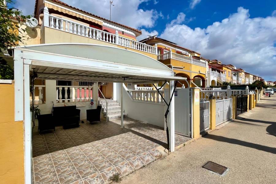 Sale - Terraced house - Lomas de Cabo Roig - Orihuela Costa