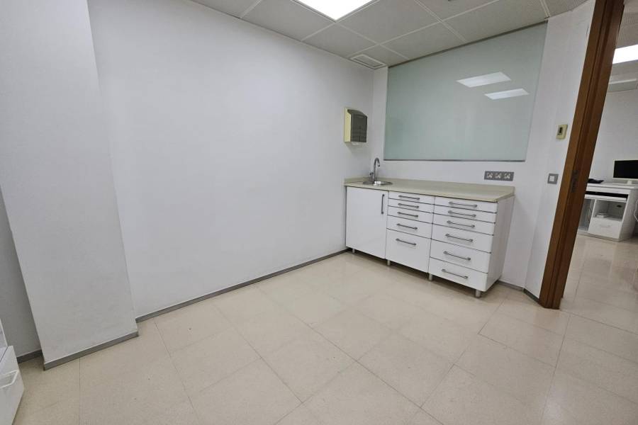 Sale - Flat - Centro - Torrevieja