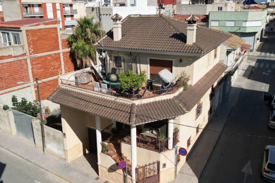 Venta - Chalet - centro - Rafal