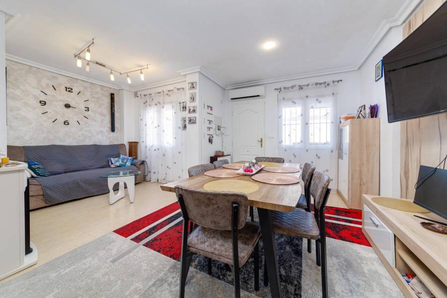 Vente - Maison individuelle - Aguas nuevas 1 - Torrevieja