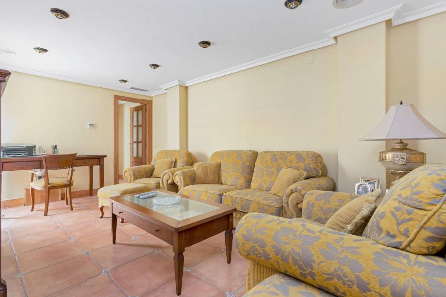 Sale - Duplex - Centro - Torrevieja