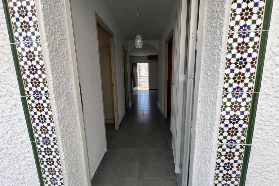 Vente - Bungalow Étage Haut - Calas blanca - Torrevieja