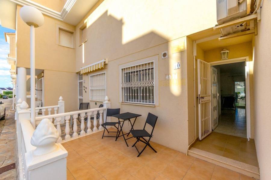 Venta - Apartamento - Las Mimosas - Orihuela Costa