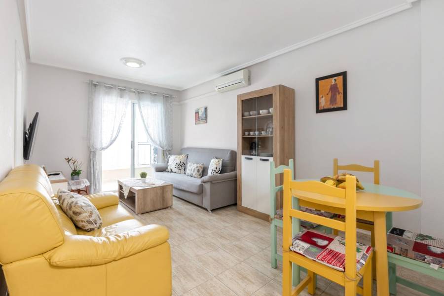 Venta - Apartamento - Estacion de autobuses - Torrevieja