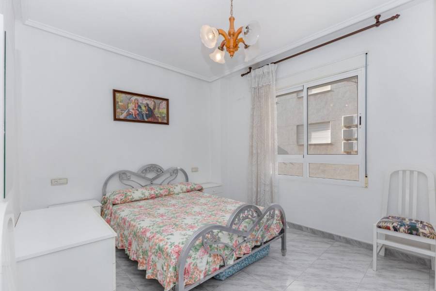 Sale - Apartment - Estacion de autobuses - Torrevieja