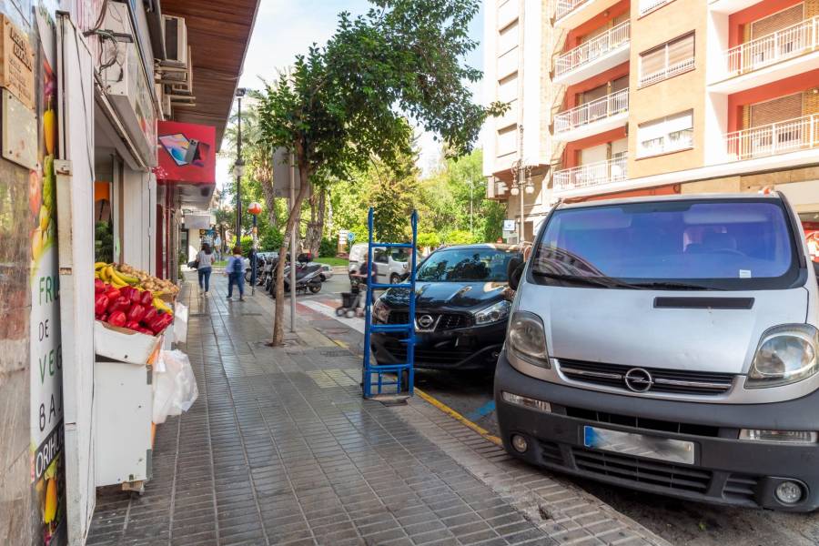 Rental - Business Premise - Zona Centro - Orihuela