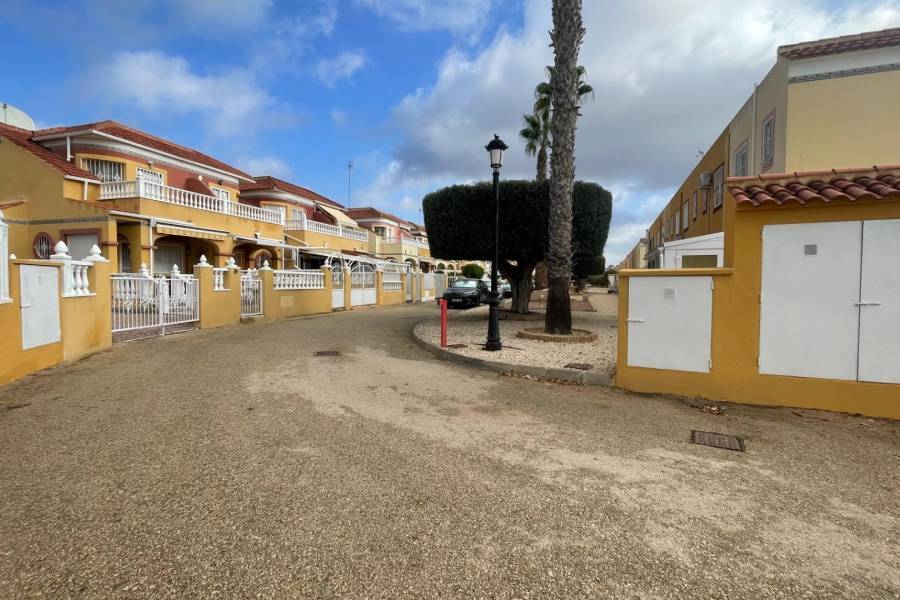 Sale - Terraced house - Lomas de Cabo Roig - Orihuela Costa