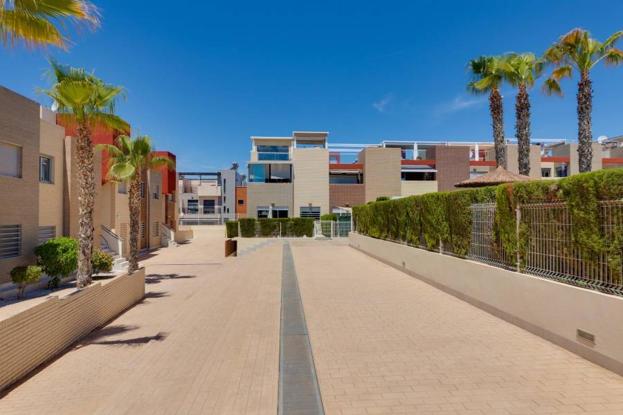 Venta - Bungalow Planta Baja - Sector 25 - Torrevieja